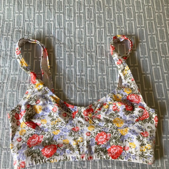 Floral bralette style cropped top - Picture 1 of 3